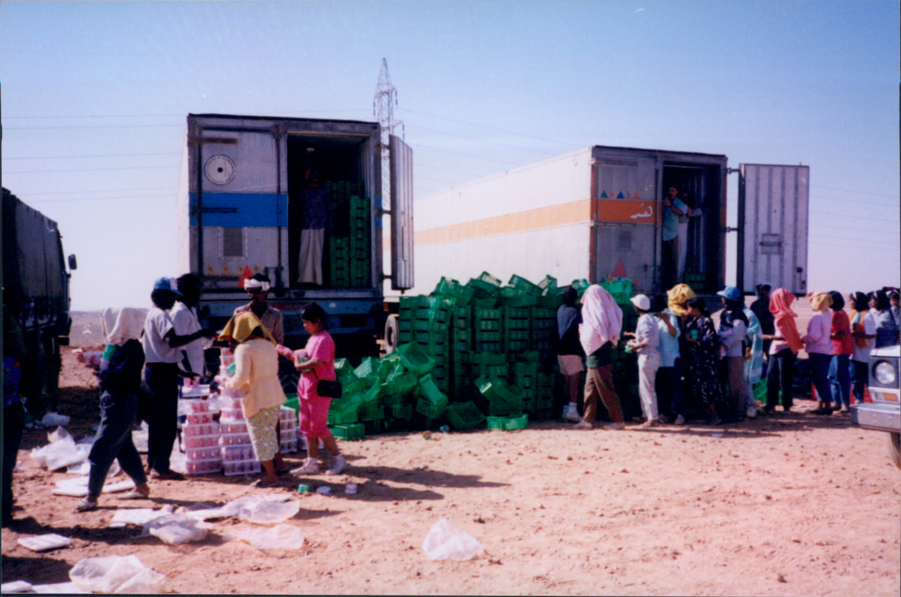 Aid distribution during the Gulf Crisis. Jordan, 1991.